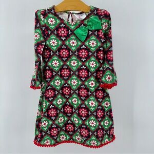 Counting Daisies Floral Christmas Holiday Patterned Dress with Green Bow